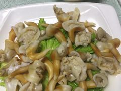 -马路边上·小海鲜烧烤(八一路店)