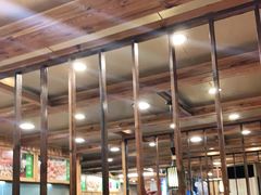 大堂-老东镇啤酒屋海鲜加工·蒸汽海鲜·海鲜烧烤(台东店)