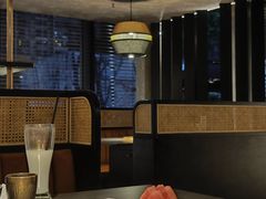 -铭牛烧肉·和牛海鲜自助(高新月牙湖店)