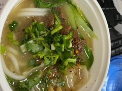 -鑫花溪牛肉米粉(凤凰街创始总店)