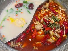 -麻田会 ·鲜活现烹·牛蛙火锅(珠江新城维家思广场店)