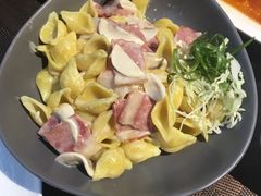 培根蘑菇烩贝壳面-南国会酒家(岗顶1站广场店)
