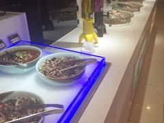 自助取餐区-集杰尚品海鲜烤肉火锅自助餐厅(经区九龙城店)