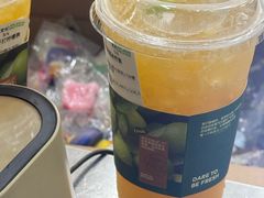 -LINLEE林里·手打柠檬茶(龙岗深铁汇里店)
