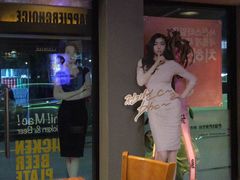 -BHC炸鸡(明洞总店)