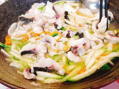 -龙桥私厨·姜花菊花过桥鱼·顺德菜(容桂店)