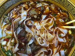 -肇兴特色牛肉粉