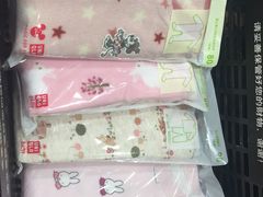 -优衣库(上海虹口龙之梦店)