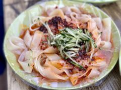 -艾力江和田馕坑烤肉店