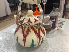 -汗腾格里·风味餐厅(新疆驻京办店)