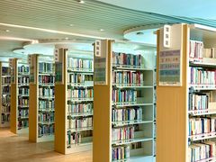 -广州市白云区图书馆