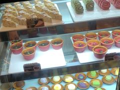 -牛YO寿喜烧·铁板烧和牛火锅自助(市府恒隆店)