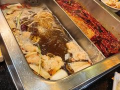 -百年川椒重庆老火锅(光谷店)