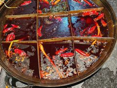 -利姐牧牛匠老火锅(兰花店)