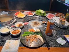 -阪尚皇·原切牛排·烤肉火锅自助(北京路店)