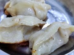 -黄阿姨锅贴大王(万航渡路店)