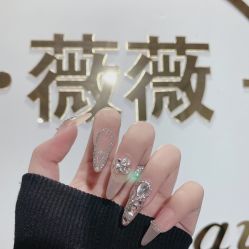 -ViVi薇薇日式＆新中式美睫半永久