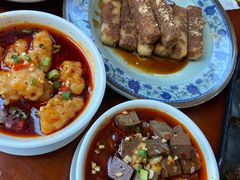 -炉小二铜锅牛蛙•川湘菜(三里屯店)