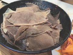 老妈脆黑毛肚-百年老妈火锅(中原万达店)