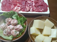 -黔有有贵州酸汤夺夺粉火锅(五味十字店)