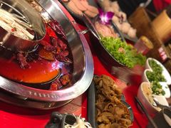 -谭鸭血老火锅(漳州路店)