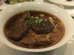 -天下三绝 牛肉面/红酒