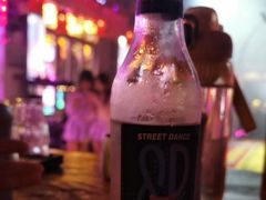 -喜鹊音乐酒馆(西街店)