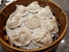 -莱莱小笼·乔艾