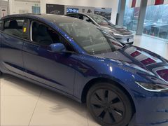 -TESLA 特斯拉(北京后沙峪特斯拉中心)