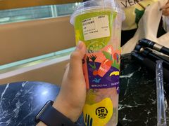 西瓜白桃清-混果汁(福田领展中心城店)
