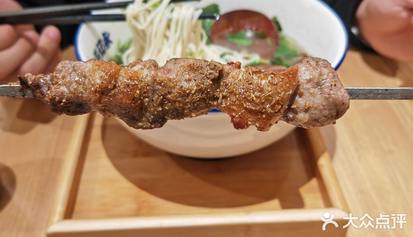 晚上吃点啥？走吃面去！