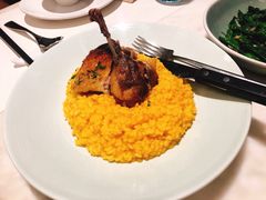 -港丽餐厅(高德置地店)