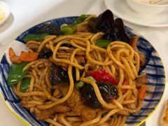 过油肉炒面-那达慕蒙古风味酒楼