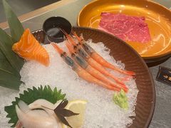 -牛YO寿喜烧·铁板烧和牛火锅自助(市府恒隆店)