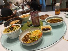 -江城小馆陕南妈妈菜·全球旅行餐厅(钟楼店)