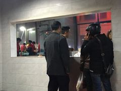 -凤凰路何眼镜香辣蟹(花果园店)