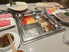 -海底捞火锅(金山百联店)