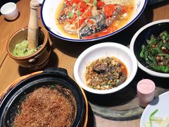 -老长沙湘菜馆(凤凰路店)