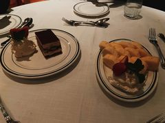 -Wolfgang’s Steakhouse 沃夫冈牛排馆(上海白玉兰广场店)