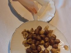 -八府香鸭·啫啫煲(华山路店)