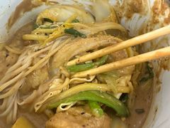 -嘎嘎香·大茶缸麻辣烫