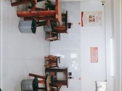 -宝瑞门钉肉饼店