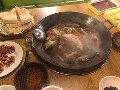 -美膳居川菜馆油焖大虾烧烤(卓刀泉店)