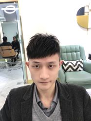 -发饰美男士增发补发假发定制店