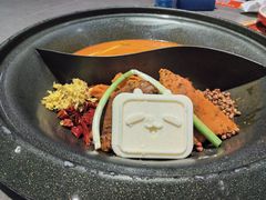 -生活如沸·顺德水牛奶火锅(大学路店)