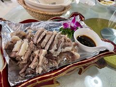精品手扒肉-那达慕蒙古风味酒楼
