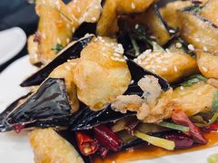 风味茄子-老牌坊•鲁菜名店•地道济南菜(大观园商埠店)