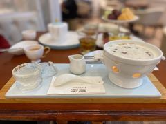 -燕庭·纯燕窝·甜品下午茶(南京西路店)