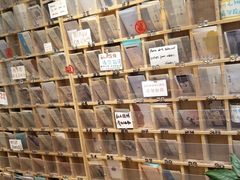 -猫的天空之城概念书店(杭州南宋御街店)