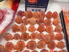 -钱小奴海鲜自助黑金店(杭州滨江龙湖店)